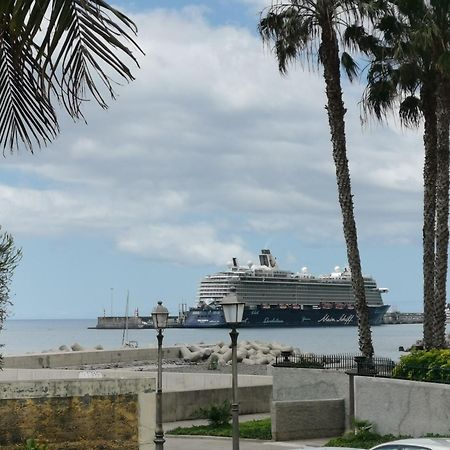 Top Floor In City Center Funchal Apartment Exterior photo